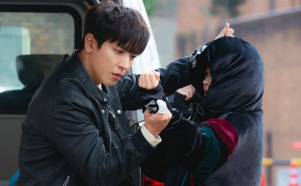 Oh My Guard Episodes 1-2 Recap & Ending Explained